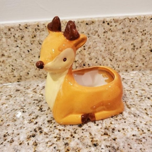 Dexter The Reindeer’ Adorable Deer Animal Ceramic Planter (Plants Not Included) - Picture 1 of 8